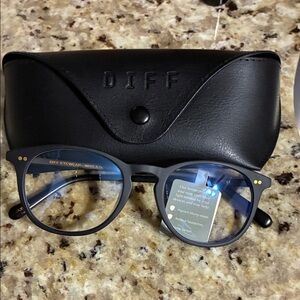 Diff Eyewear Blue Glasses